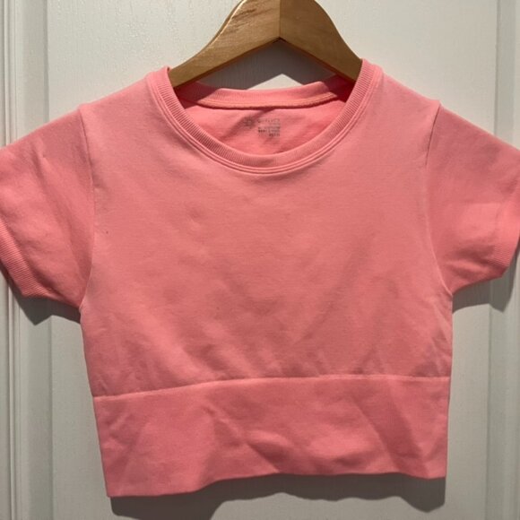 Offline by Aerie Real Me Pink Crop Top (XS) - Picture 1 of 5